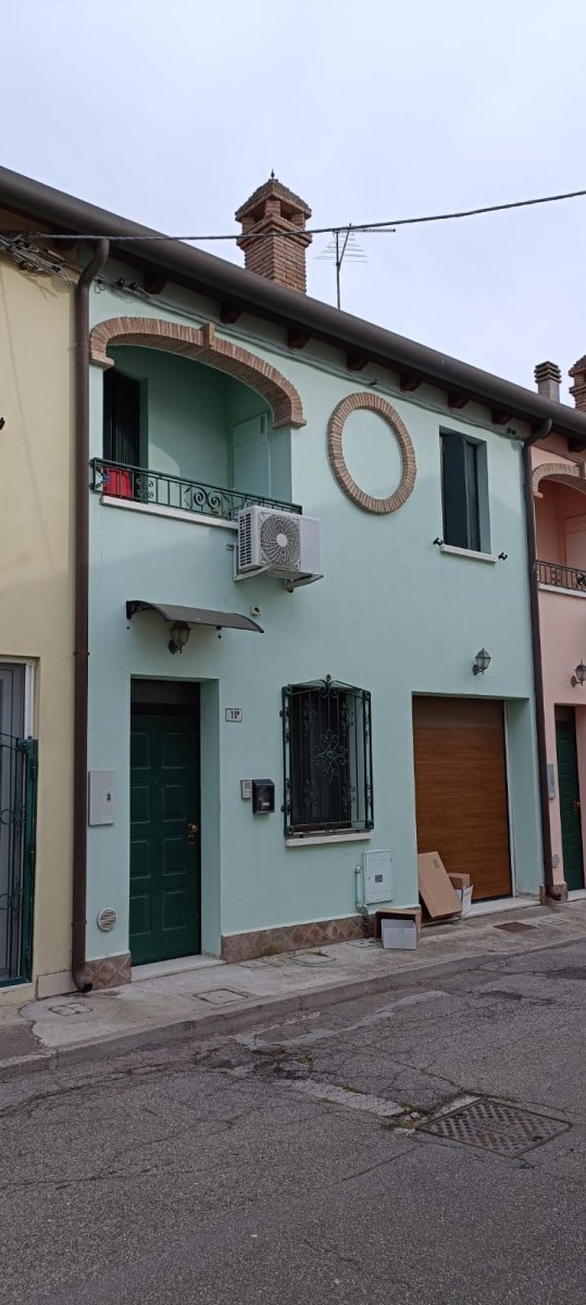 Via Cairoli